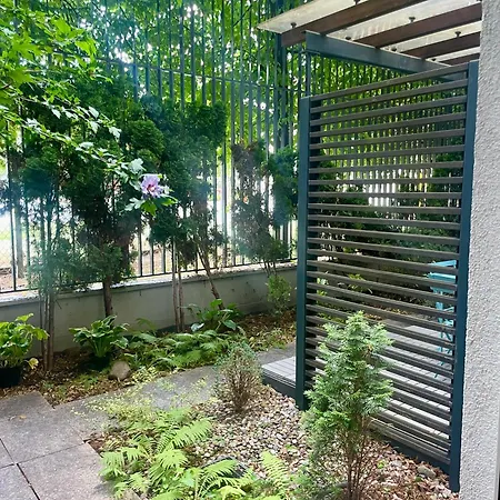 Powisle With Garage Апартаменты *